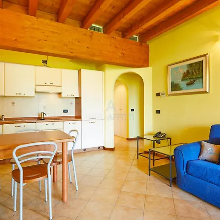 公寓 - Borgo Esclusivo Con Piscine E Campi Sportivi 佩斯基耶拉德加达