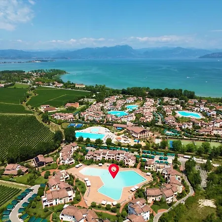 - Borgo Esclusivo Con Piscine E Campi Sportivi 公寓