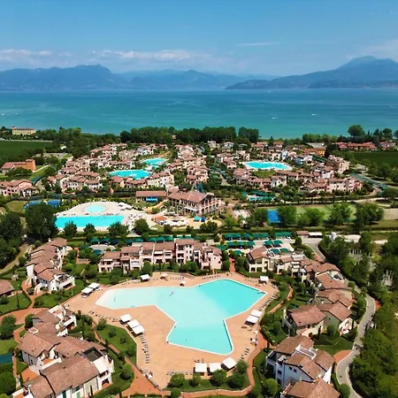 公寓 - Borgo Esclusivo Con Piscine E Campi Sportivi